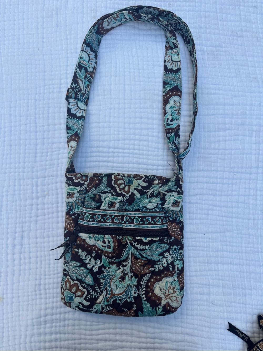 Vera Bradley Java blue Quilted Floral Crossbody Bag in Teal, Brown & Cream